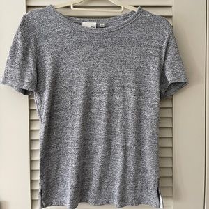 Aritzia Grey T-Shirt